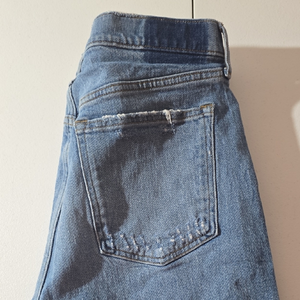 Abercronbie & Fitch Distressed High Rise Denim Mom Shorts - Picture 9 of 9